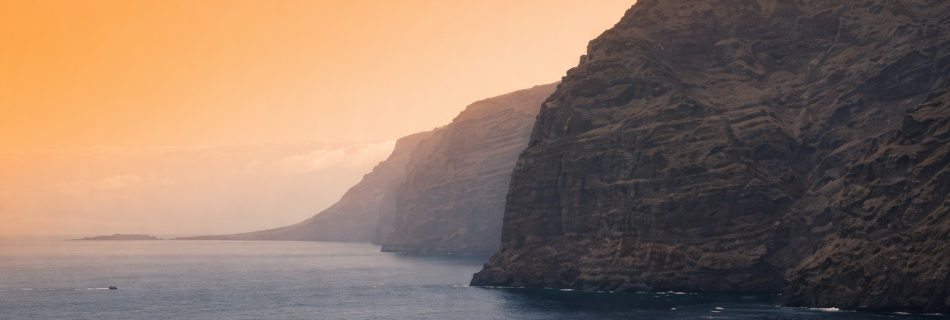 Pourquoi avoir une présence de confiance à Tenerife change tout ? Découvrez comment sécuriser votre logement et gérer les imprévus à distance.